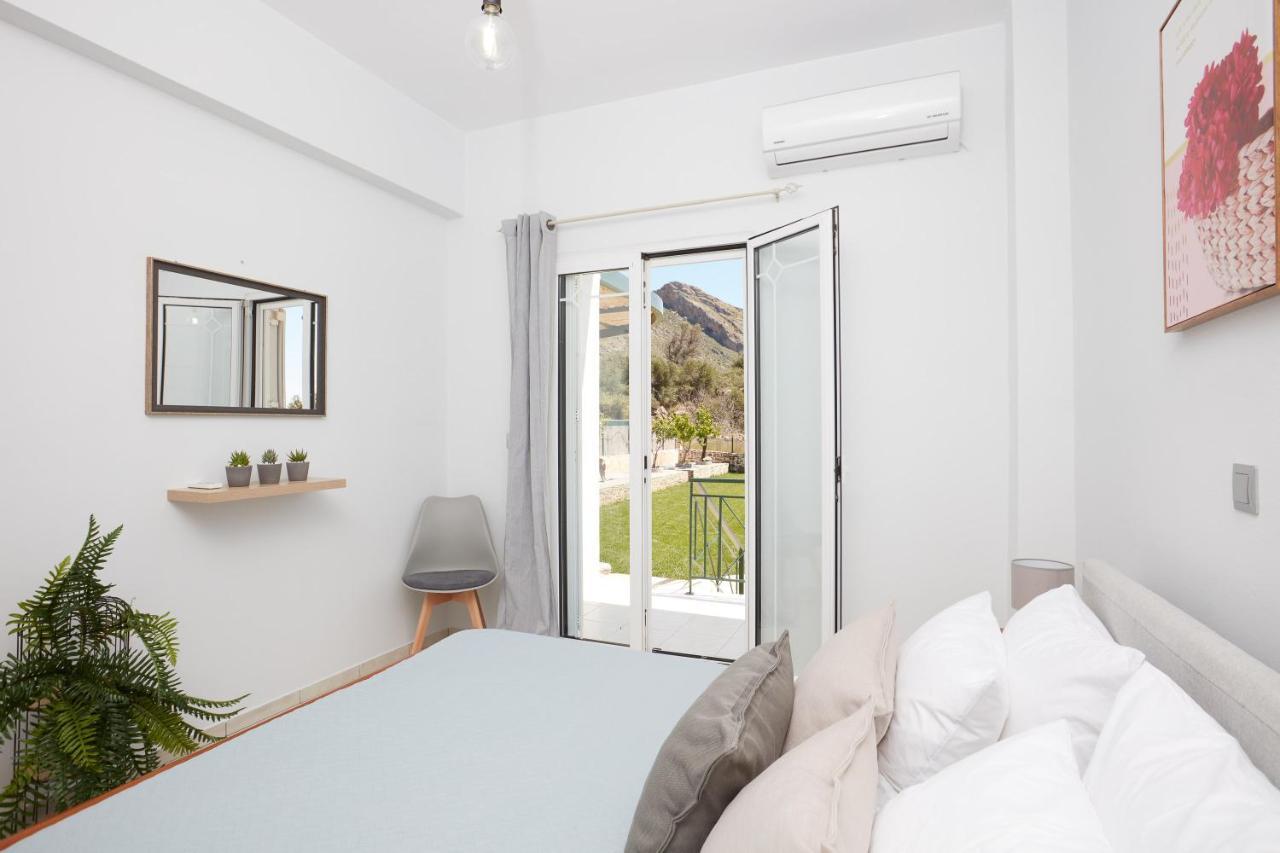 Dafni Villa A Place To Visit Orne Экстерьер фото